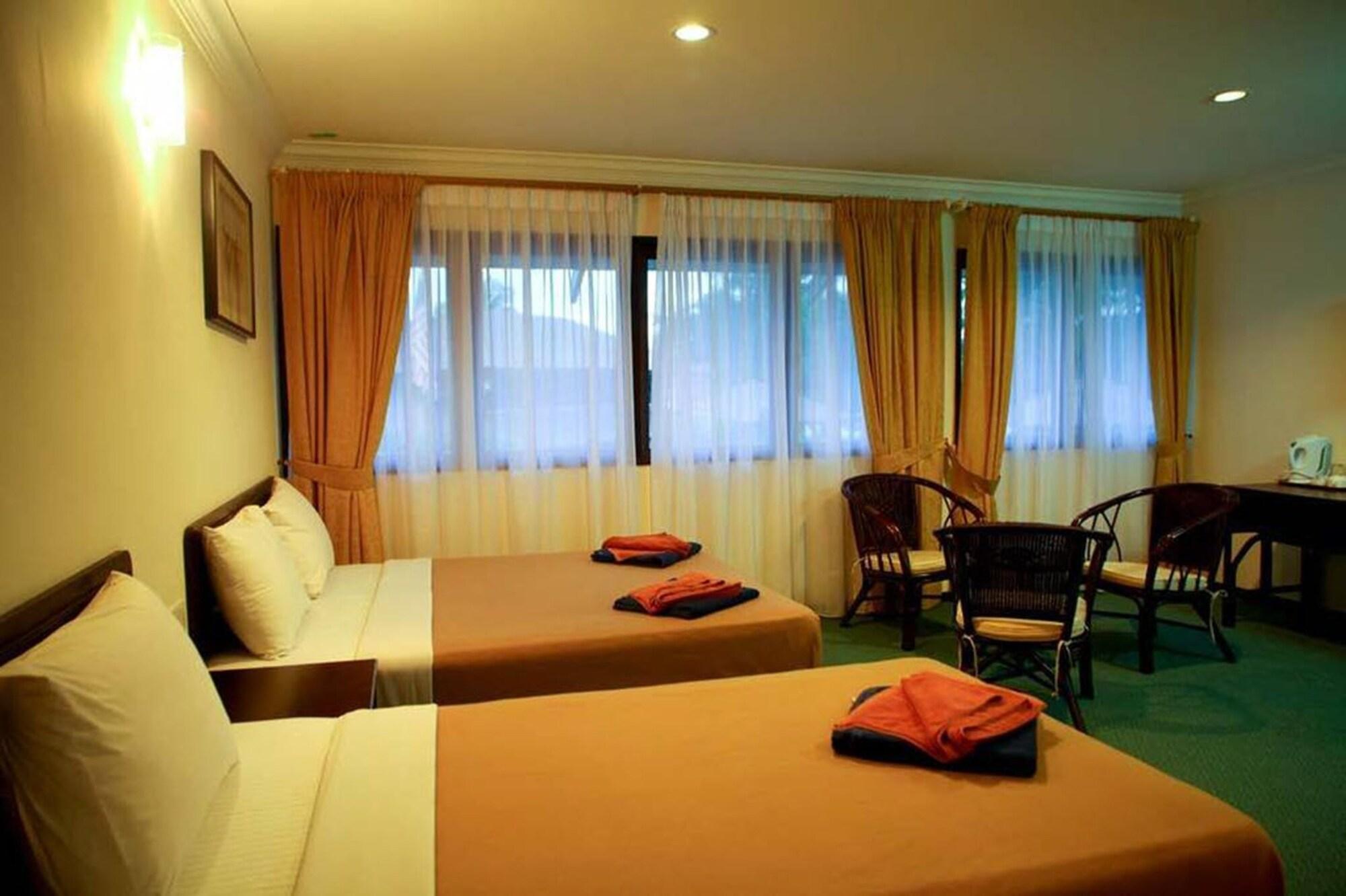 Pangkor Sandy Beach Resort Kampong Pasir Bogak Exteriör bild