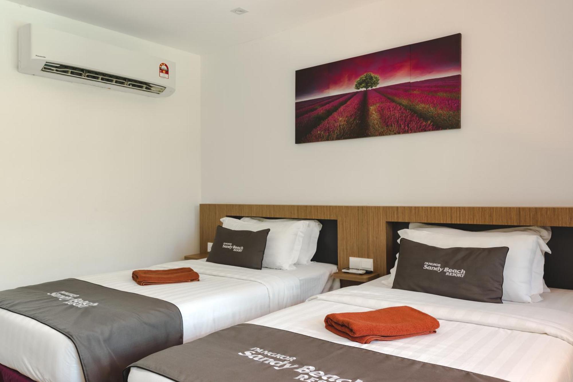 Pangkor Sandy Beach Resort Kampong Pasir Bogak Exteriör bild